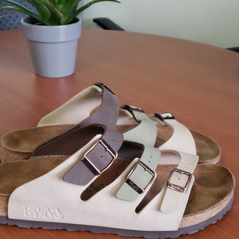 Sandals - Picture 2 of 2